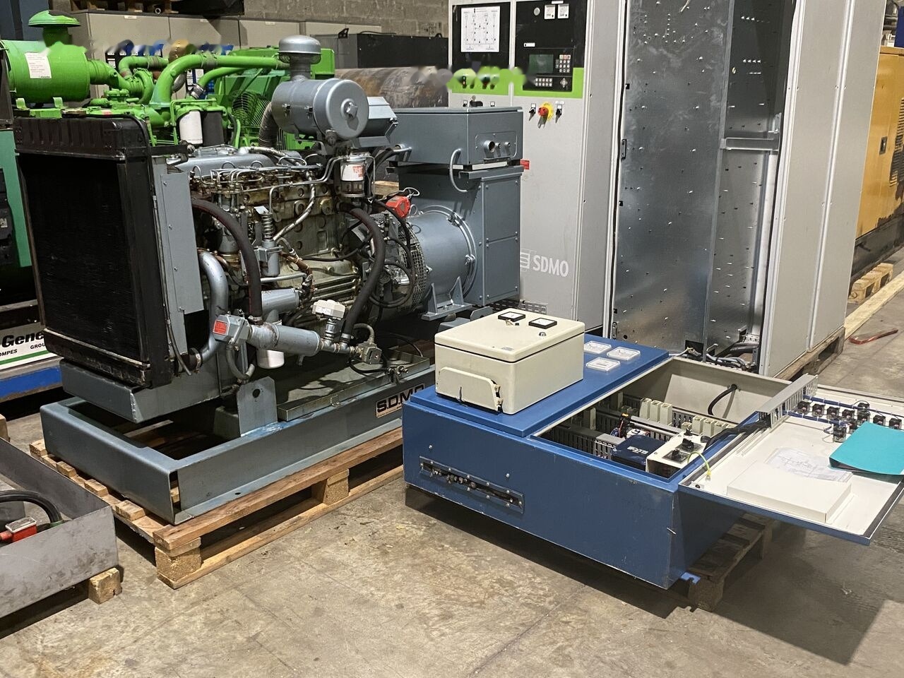 SDMO 70 kVa Perkins diesel - Generaatorikomplekt: pilt 2 SDMO 70 kVa Perkins diesel - Generaatorikomplekt: pilt 2