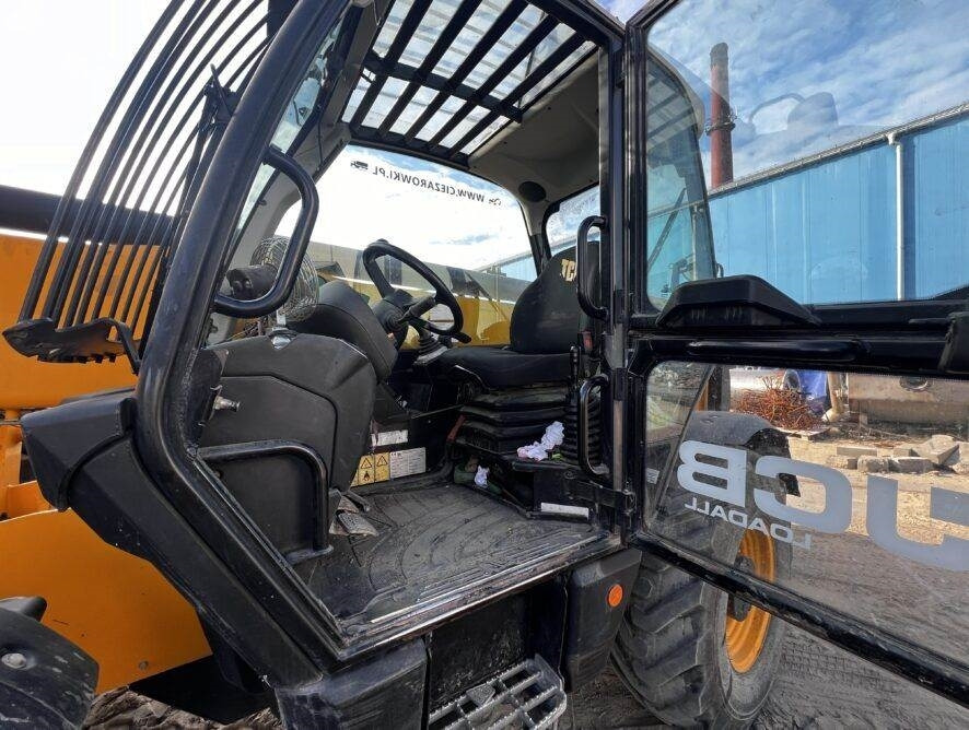 Teleskooplaadur JCB 540-170: pilt 10