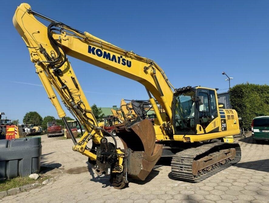 Komatsu PC210LC-11 - Lintekskavaator: pilt 3 Komatsu PC210LC-11 - Lintekskavaator: pilt 3