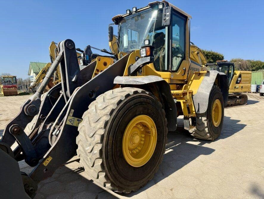 Volvo L120F - Rataslaadur: pilt 2 Volvo L120F - Rataslaadur: pilt 2