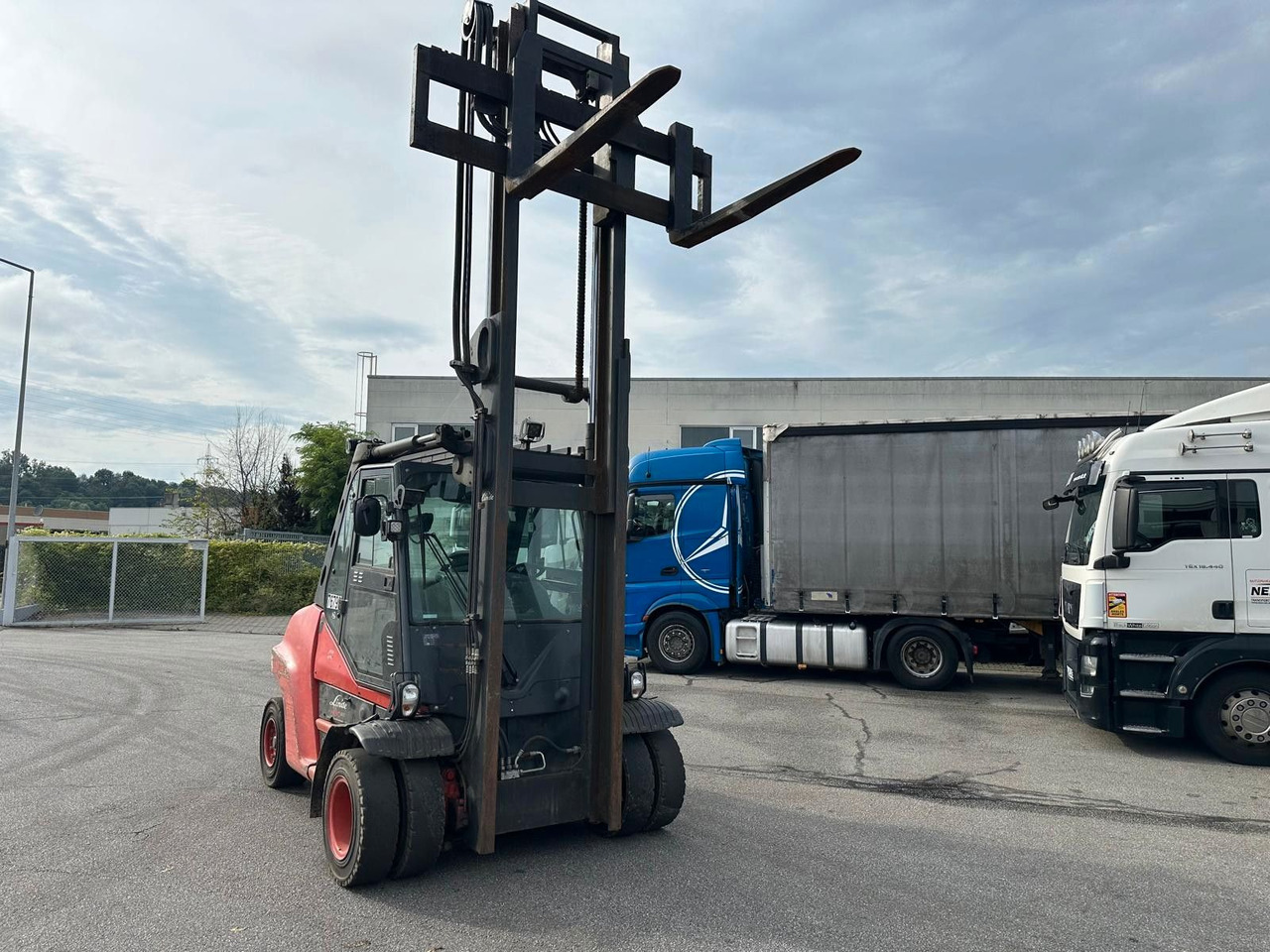 Linde H80D -03/900 Klima/Rückfahrkamera Linde H80D -03/900 Klima/Rückfahrkamera - Diiseltõstuk: pilt 2 Linde H80D -03/900 Klima/Rückfahrkamera Linde H80D -03/900 Klima/Rückfahrkamera - Diiseltõstuk: pilt 2
