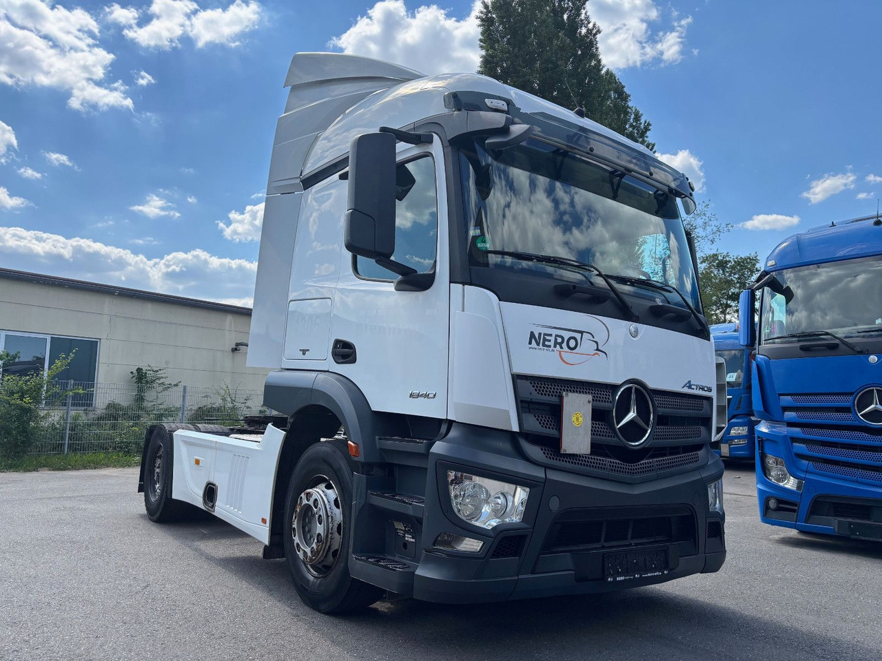 Mercedes-Benz Actros 1840 Kein 1842 1845 Retarder Blatt-Luft - Sadulveok: pilt 2 Mercedes-Benz Actros 1840 Kein 1842 1845 Retarder Blatt-Luft - Sadulveok: pilt 2