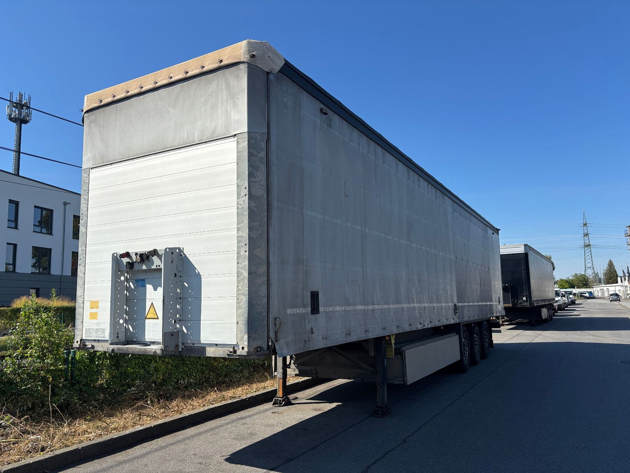 Schmitz Cargobull SCS 24/ALU/Lift/Scheiben/EDSCHA/Palettenkasten - Tentpoolhaagis: pilt 2 Schmitz Cargobull SCS 24/ALU/Lift/Scheiben/EDSCHA/Palettenkasten - Tentpoolhaagis: pilt 2