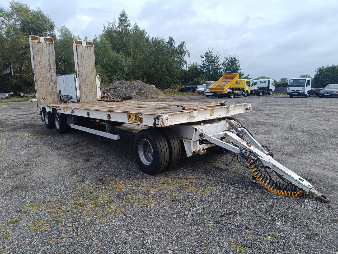 ACTM 3 osie 8m x 2,55 m lad 25 T - Madal platvorm järelhaagis: pilt 1 ACTM 3 osie 8m x 2,55 m lad 25 T - Madal platvorm järelhaagis: pilt 1