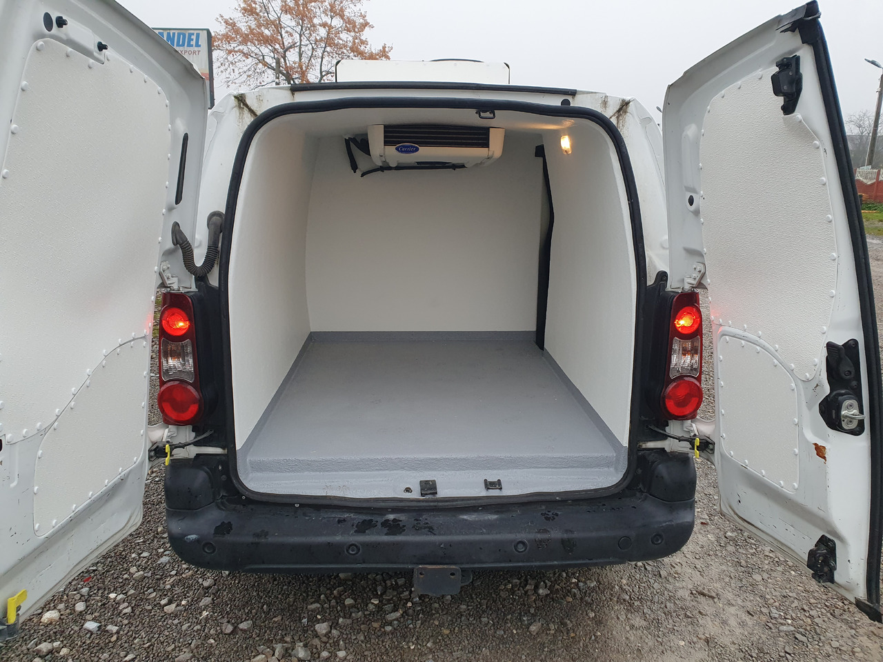 CITROËN Berlingo long chlodnia mroznia carrier Klima euro6 - Tarbesõiduk külmik: pilt 2 CITROËN Berlingo long chlodnia mroznia carrier Klima euro6 - Tarbesõiduk külmik: pilt 2