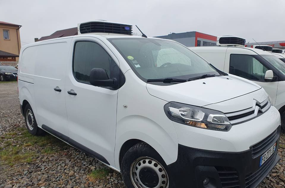 Citroen JUMPY CHLODNIA MROZNIA CARRIER+230V KLIMA EURO6 - Tarbesõiduk külmik: pilt 3 Citroen JUMPY CHLODNIA MROZNIA CARRIER+230V KLIMA EURO6 - Tarbesõiduk külmik: pilt 3