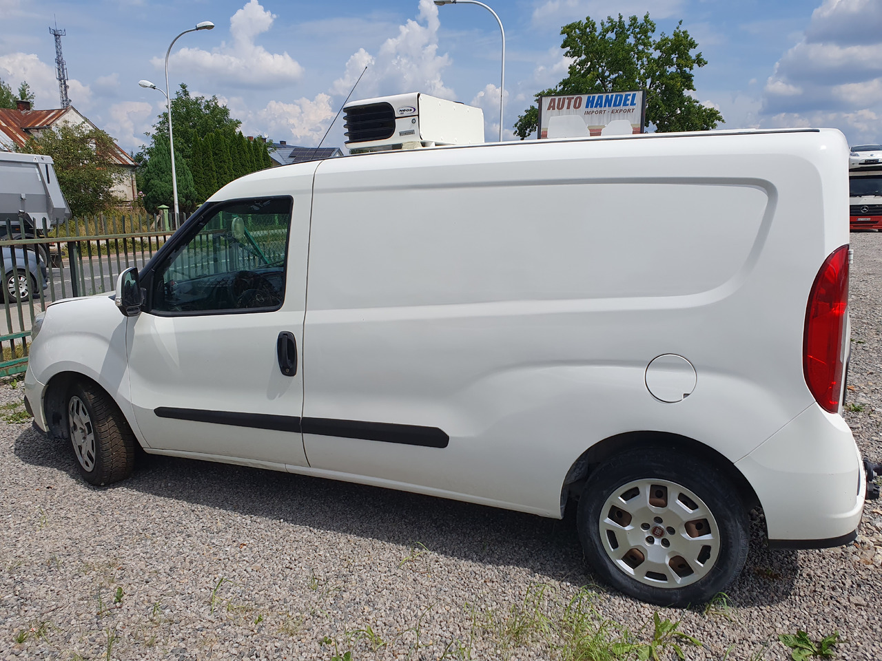 FIAT DOBLO LONG CHLODNIA carrier KLIMA EURO6 - Tarbesõiduk külmik: pilt 4 FIAT DOBLO LONG CHLODNIA carrier KLIMA EURO6 - Tarbesõiduk külmik: pilt 4