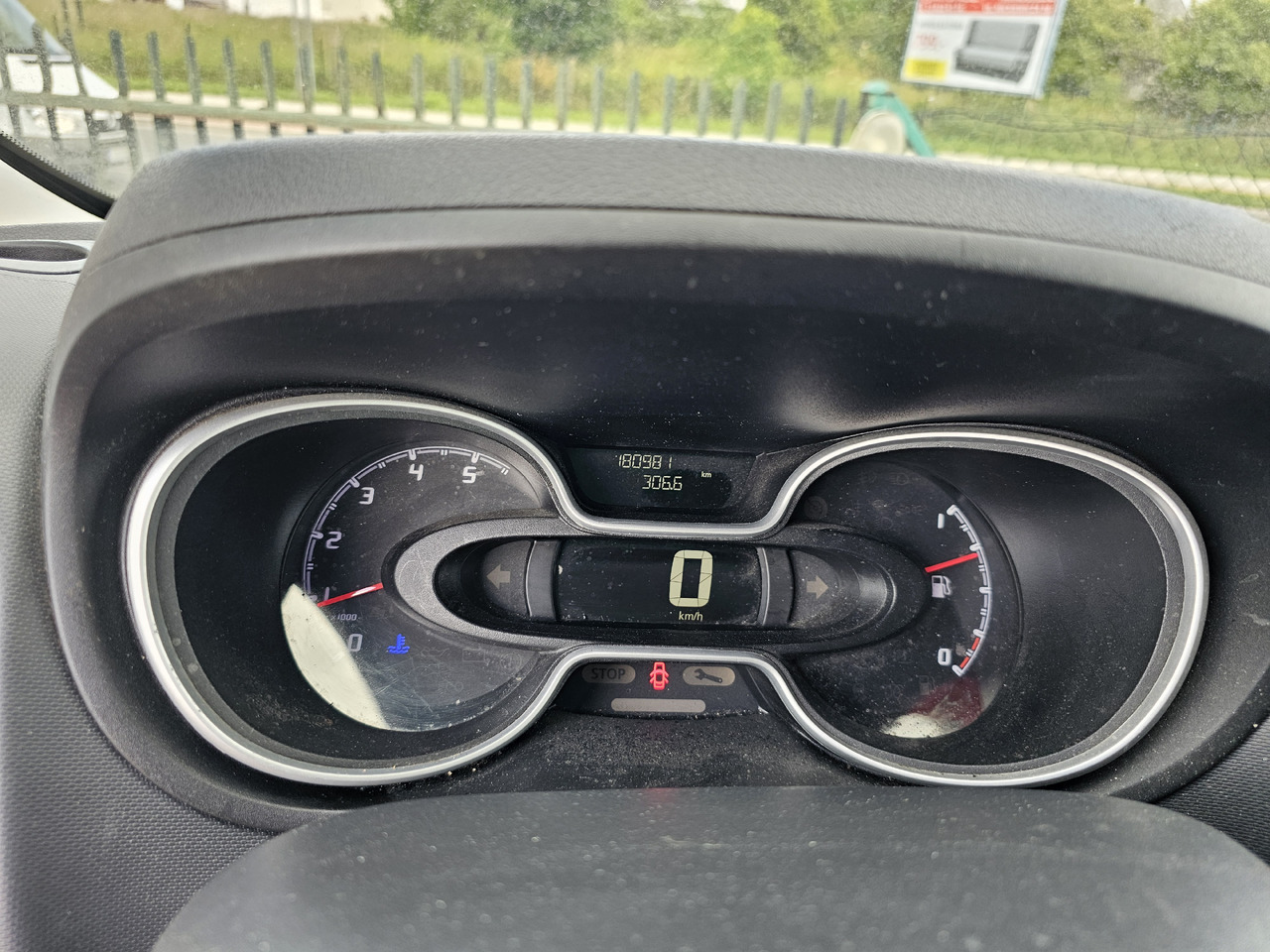 FIAT TALENTO VIVARO L2H1 LONG CHLODNIA MROZNIA CARRIER+230V KLIMA NAVI EURO6 - Tarbesõiduk külmik: pilt 5 FIAT TALENTO VIVARO L2H1 LONG CHLODNIA MROZNIA CARRIER+230V KLIMA NAVI EURO6 - Tarbesõiduk külmik: pilt 5