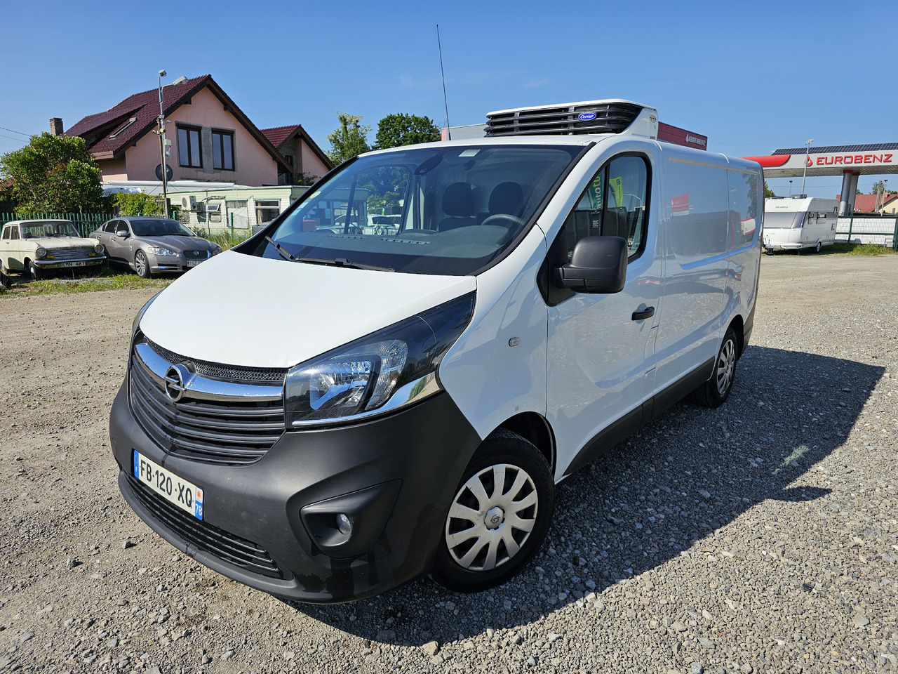 Opel VIVARO CHLODNIA CARRIER+230V KLIMA NAVI EURO6 - Tarbesõiduk külmik: pilt 5 Opel VIVARO CHLODNIA CARRIER+230V KLIMA NAVI EURO6 - Tarbesõiduk külmik: pilt 5