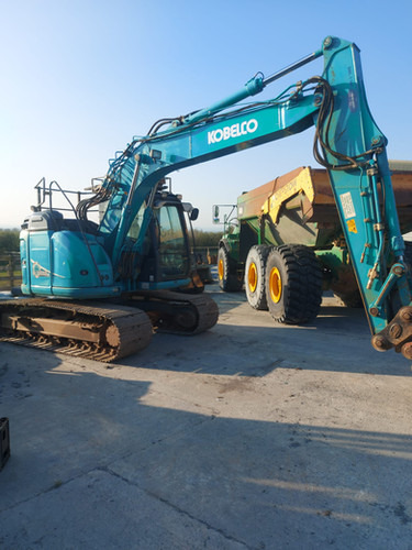 2017 Kobelco SK140SR LC-5 - Ekskavaator: pilt 1 2017 Kobelco SK140SR LC-5 - Ekskavaator: pilt 1