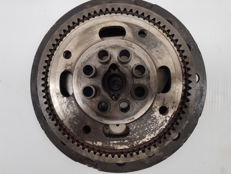 Carraro 709 Case Ford 6410, 5610, 6610 Front Axle Hub Reduction Kit 83984366 - Esitelg: pilt 2 Carraro 709 Case Ford 6410, 5610, 6610 Front Axle Hub Reduction Kit 83984366 - Esitelg: pilt 2