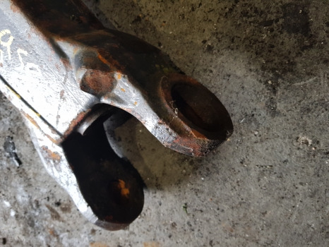 Case 1255 Xl Front Axle Housing, Beam 4448302024, 4468461008, 3229119r1 - Esitelg - Põllutööseade: pilt 3 Case 1255 Xl Front Axle Housing, Beam 4448302024, 4468461008, 3229119r1 - Esitelg - Põllutööseade: pilt 3