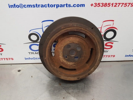 Case 5140, 5120, 5130, Engine Damper, Pulley J914454 - Mootor ja varuosad - Põllutööseade: pilt 4 Case 5140, 5120, 5130, Engine Damper, Pulley J914454 - Mootor ja varuosad - Põllutööseade: pilt 4
