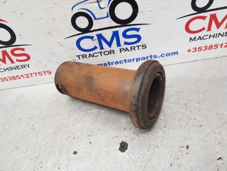 Case David Brown 1690, 1594, 1694, 1590 Clutch Release Bearing Carrier K200355 - Sidur ja varuosad - Põllutööseade: pilt 3 Case David Brown 1690, 1594, 1694, 1590 Clutch Release Bearing Carrier K200355 - Sidur ja varuosad - Põllutööseade: pilt 3