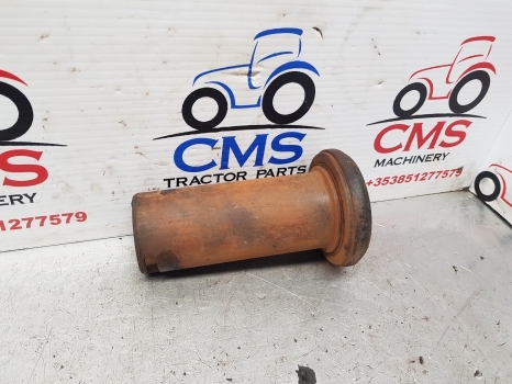 Case David Brown 1690, 1594, 1694, 1590 Clutch Release Bearing Carrier K200355 - Sidur ja varuosad - Põllutööseade: pilt 1 Case David Brown 1690, 1594, 1694, 1590 Clutch Release Bearing Carrier K200355 - Sidur ja varuosad - Põllutööseade: pilt 1