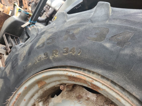 Case Jx, Jxu, Farmall New Holland Tdd, Jx80 Rear Wheel Rim 16.9r34 - Velg - Põllutööseade: pilt 2 Case Jx, Jxu, Farmall New Holland Tdd, Jx80 Rear Wheel Rim 16.9r34 - Velg - Põllutööseade: pilt 2