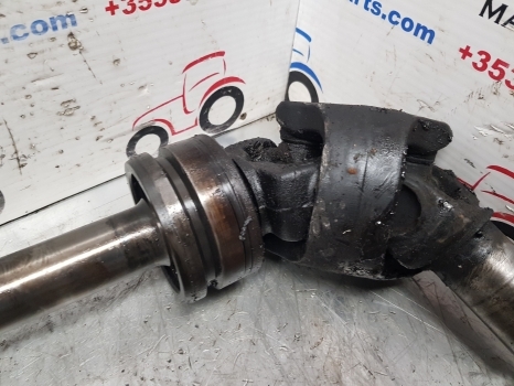 Case New Holland T6, T6000, Maxxum T6070 Front Axle Drive Shaft Lhs 84194811 - Veovõll - Traktor: pilt 3 Case New Holland T6, T6000, Maxxum T6070 Front Axle Drive Shaft Lhs 84194811 - Veovõll - Traktor: pilt 3