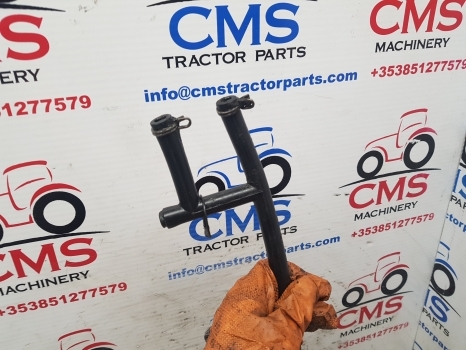 Case New Holland T7.200 Spool Oil Reservoir 84287277, 84284864, 84253966 - Hüdrauliline paak - Traktor: pilt 4 Case New Holland T7.200 Spool Oil Reservoir 84287277, 84284864, 84253966 - Hüdrauliline paak - Traktor: pilt 4