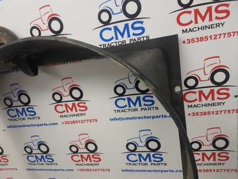 Claas Arion 500, 600 Series 530, 640 Radiator Cowl 0021635411, 21635411 - Radiaator: pilt 5 Claas Arion 500, 600 Series 530, 640 Radiator Cowl 0021635411, 21635411 - Radiaator: pilt 5