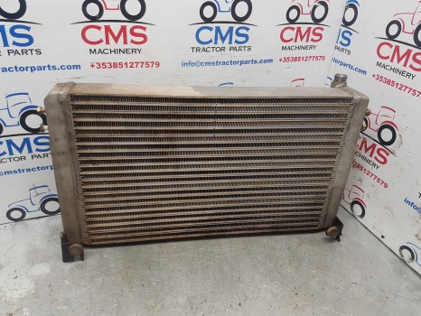 Claas Arion 500, 600 Series 640 Fuel Cooler Radiator 0021644820, 2164482 - Esitelg: pilt 1 Claas Arion 500, 600 Series 640 Fuel Cooler Radiator 0021644820, 2164482 - Esitelg: pilt 1