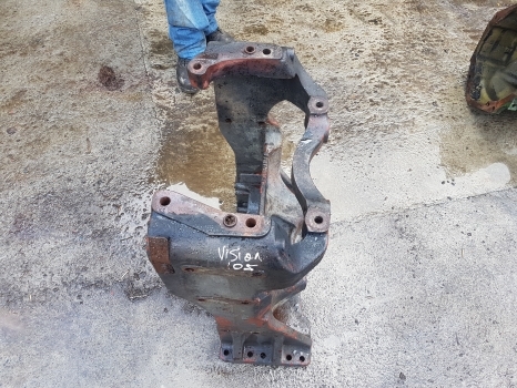 Claas Arion 640, 460, 430, Ares Front Axle Support Bolster 0011223581, 11020370 - Esitelg - Põllutööseade: pilt 3 Claas Arion 640, 460, 430, Ares Front Axle Support Bolster 0011223581, 11020370 - Esitelg - Põllutööseade: pilt 3