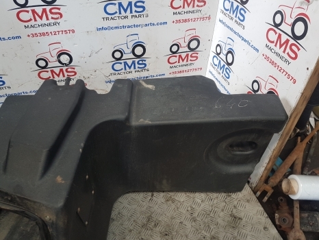 Claas Arion 640, 600 Series Fuel Tank 280 L, A36, 0021983240, 21984770, 21983240 - Kütusepaak - Traktor: pilt 5 Claas Arion 640, 600 Series Fuel Tank 280 L, A36, 0021983240, 21984770, 21983240 - Kütusepaak - Traktor: pilt 5