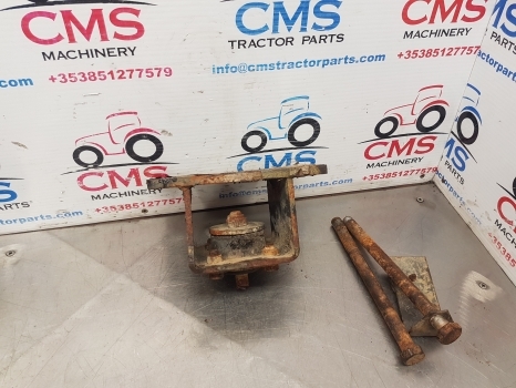 Claas Axos 340 Cx Celtis 426, 456 Cab Support Lhs 0010464541, 10464541 - Kabiini vedrustus - Traktor: pilt 5 Claas Axos 340 Cx Celtis 426, 456 Cab Support Lhs 0010464541, 10464541 - Kabiini vedrustus - Traktor: pilt 5