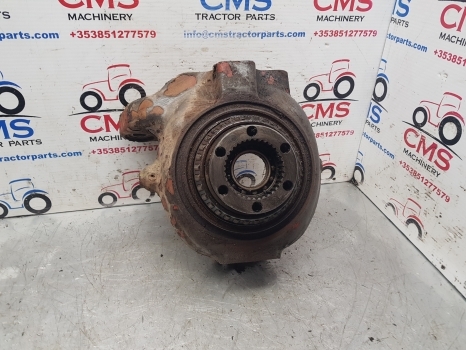 Claas Axos Series 340 Carraro 2019 Front Axle Swivel Housing Rhs 372019; 644804 - Esitelg - Traktor: pilt 1 Claas Axos Series 340 Carraro 2019 Front Axle Swivel Housing Rhs 372019; 644804 - Esitelg - Traktor: pilt 1