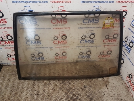 David Brown Case 90, 94 Series 1290, 1394, 1494 Windscreen K262895 K303699 - Aken ja varuosad - Traktor: pilt 2 David Brown Case 90, 94 Series 1290, 1394, 1494 Windscreen K262895 K303699 - Aken ja varuosad - Traktor: pilt 2