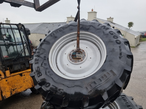 Deutz Agrotron M620, Deutz, Rear Wheels Pair 20.8r38, 520/85 R38 - Komplektne ratas: pilt 2 Deutz Agrotron M620, Deutz, Rear Wheels Pair 20.8r38, 520/85 R38 - Komplektne ratas: pilt 2
