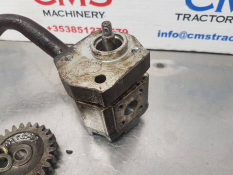 Fendt 724 S4, 716, 718, 720, 722 Pump Installation For Parts Only G737940101020 - Hüdraulika: pilt 5 Fendt 724 S4, 716, 718, 720, 722 Pump Installation For Parts Only G737940101020 - Hüdraulika: pilt 5