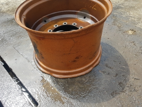 Fendt 724 S4 Massey Ferguson Front Wheel Rim W18x28 H718701024018 - Velg - Traktor: pilt 5 Fendt 724 S4 Massey Ferguson Front Wheel Rim W18x28 H718701024018 - Velg - Traktor: pilt 5