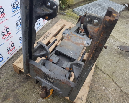 Fendt 724 S4 Pick Up Hitch Complete 007a175870100, 714u, Bill Bennett - Raam/ Konstruktsioon: pilt 4 Fendt 724 S4 Pick Up Hitch Complete 007a175870100, 714u, Bill Bennett - Raam/ Konstruktsioon: pilt 4