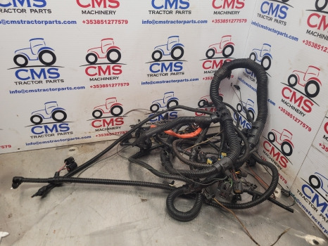 Fermec 660 Transmission Cab Wiring Loom Parts - Kaablid/ Juhtmestik: pilt 1 Fermec 660 Transmission Cab Wiring Loom Parts - Kaablid/ Juhtmestik: pilt 1