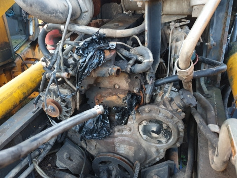 Fermec 760 Perkins 1948/2200 Complete Engine For Parts Aq31425 Zz50281 ,zz90145 - Mootor: pilt 3 Fermec 760 Perkins 1948/2200 Complete Engine For Parts Aq31425 Zz50281 ,zz90145 - Mootor: pilt 3