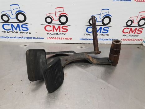 Fiat 140-90, 90-90, 115-90, Brake Pedals Pair 5110643, 5110653 - Piduriosad - Põllutööseade: pilt 2 Fiat 140-90, 90-90, 115-90, Brake Pedals Pair 5110643, 5110653 - Piduriosad - Põllutööseade: pilt 2