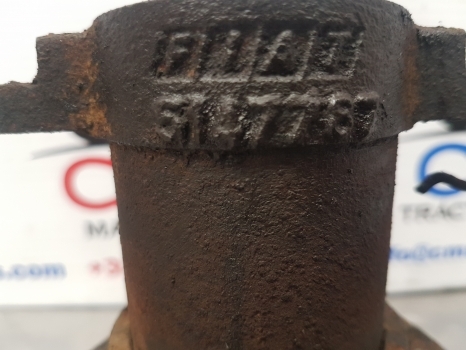 Fiat 70-90, 66, 88, 90, 94 Series, Clutch Bearing Carrier Assy 5147787 - Sidur ja varuosad - Traktor: pilt 3 Fiat 70-90, 66, 88, 90, 94 Series, Clutch Bearing Carrier Assy 5147787 - Sidur ja varuosad - Traktor: pilt 3