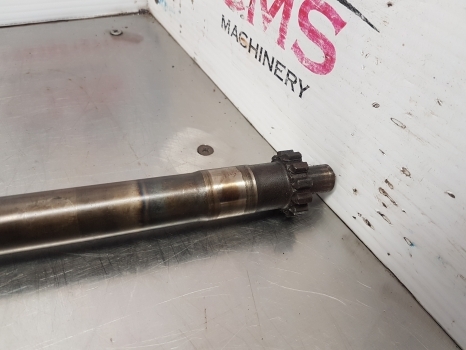 Fiat 70-90, 90, 93, 94 Series, Pto Engagement Clutch Shaft 5119032 , 5163746 - Sidur ja varuosad - Traktor: pilt 2 Fiat 70-90, 90, 93, 94 Series, Pto Engagement Clutch Shaft 5119032 , 5163746 - Sidur ja varuosad - Traktor: pilt 2