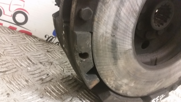 Fiat 780 Clutch Pressure Plate. Please Check By Photos And Description. - Sidur ja varuosad - Traktor: pilt 5 Fiat 780 Clutch Pressure Plate. Please Check By Photos And Description. - Sidur ja varuosad - Traktor: pilt 5