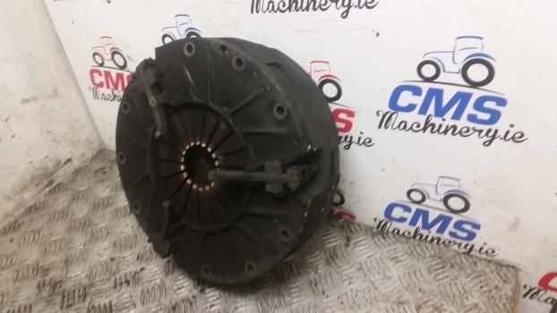 Fiat 780 Clutch Pressure Plate. Please Check By Photos And Description. - Sidur ja varuosad - Traktor: pilt 2 Fiat 780 Clutch Pressure Plate. Please Check By Photos And Description. - Sidur ja varuosad - Traktor: pilt 2