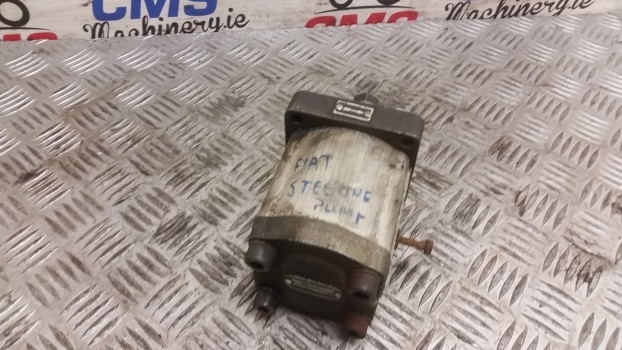 Fiat 980 Hydraulic Power Steering Pump 87569205, 5179722, 5129481, 44900839 - Roolipump - Traktor: pilt 3 Fiat 980 Hydraulic Power Steering Pump 87569205, 5179722, 5129481, 44900839 - Roolipump - Traktor: pilt 3