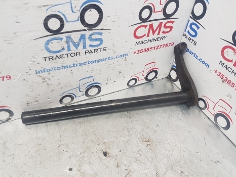 Fiat F Series F115, F120, F100, F130, F140 Clutch Control Lever Shaft 5156444 - Sidur ja varuosad - Traktor: pilt 3 Fiat F Series F115, F120, F100, F130, F140 Clutch Control Lever Shaft 5156444 - Sidur ja varuosad - Traktor: pilt 3
