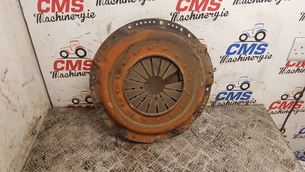 Fiat F130, F140 Clutch Pressure Plate 5150079, 5177620 - Sidur ja varuosad - Traktor: pilt 1 Fiat F130, F140 Clutch Pressure Plate 5150079, 5177620 - Sidur ja varuosad - Traktor: pilt 1