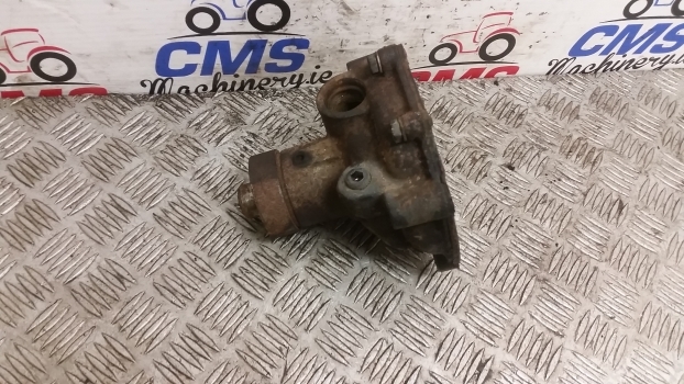 Fiat Ford 30, 10s, 35, F, F Dt F130, F120, F110, F140 Water Pump 98497117 - Jahutusvedeliku pump - Traktor: pilt 4 Fiat Ford 30, 10s, 35, F, F Dt F130, F120, F110, F140 Water Pump 98497117 - Jahutusvedeliku pump - Traktor: pilt 4