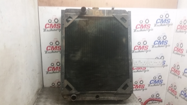 Fiat Radiator - Radiaator - Traktor: pilt 1 Fiat Radiator - Radiaator - Traktor: pilt 1