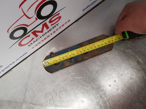 Ford 10, 30, 40, Tw Series, Weight Plate Clamp 82005143, E0nn3n245aa11b - Vastukaal: pilt 4 Ford 10, 30, 40, Tw Series, Weight Plate Clamp 82005143, E0nn3n245aa11b - Vastukaal: pilt 4