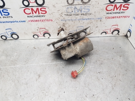 Ford 10, 600, Tw Ser 6610 Q Cab Wiper Motor D9nn17b571ab, D9nn17485ba, 83919603 - Klaasipuhasti - Traktor: pilt 4 Ford 10, 600, Tw Ser 6610 Q Cab Wiper Motor D9nn17b571ab, D9nn17485ba, 83919603 - Klaasipuhasti - Traktor: pilt 4