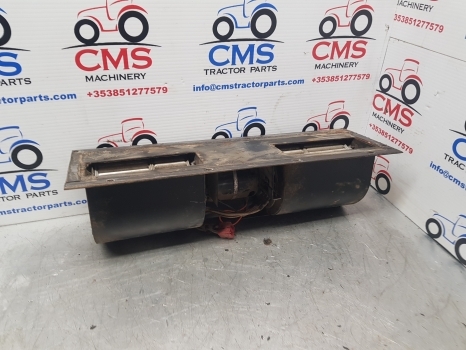 Ford 10, Tw, 600 Series Q Cab Fan Blow Motor E0nn18456ba21m, E0nn18456ba - Salongiventilaator - Traktor: pilt 1 Ford 10, Tw, 600 Series Q Cab Fan Blow Motor E0nn18456ba21m, E0nn18456ba - Salongiventilaator - Traktor: pilt 1