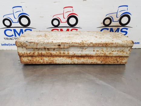 Ford 2000, 2600, 3000, 3600, 4000, 5000 Toolbox D3nn17005a11m, E3nn17005ab11m - Kabiin ja interjöör: pilt 2 Ford 2000, 2600, 3000, 3600, 4000, 5000 Toolbox D3nn17005a11m, E3nn17005ab11m - Kabiin ja interjöör: pilt 2