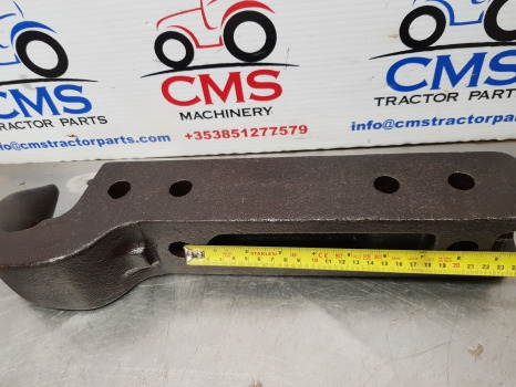 Ford 3, 3610, 3910, 4610, Pick Up Hitch Hook E0nn-e918-aa, E0nne918aa - Raam/ Konstruktsioon: pilt 5 Ford 3, 3610, 3910, 4610, Pick Up Hitch Hook E0nn-e918-aa, E0nne918aa - Raam/ Konstruktsioon: pilt 5